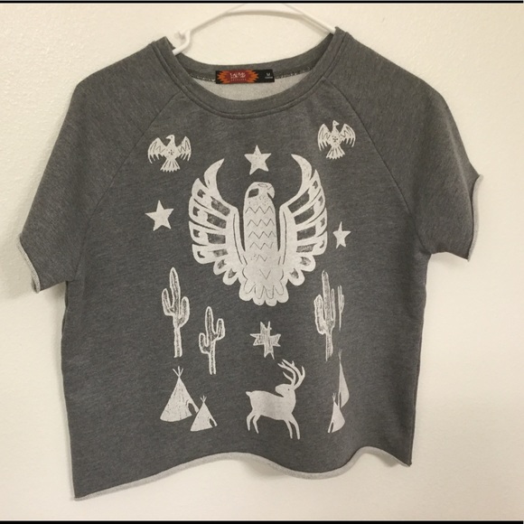 💥3x$15💥Aporia.as Tribal inspired crop top Size M - Picture 1 of 4